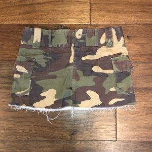 Camo skirt
